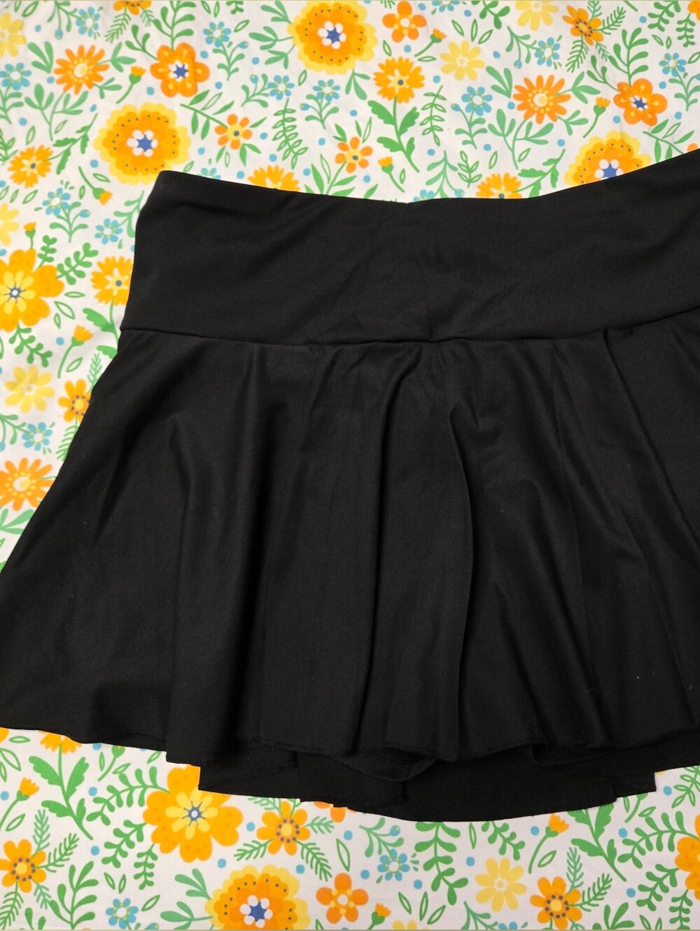 NWT Halara Black Women’s Skirt With Shorts - Classic Active Style XL